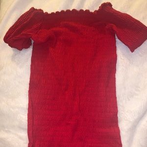 Red ribbed medium sleeve top